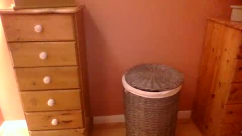 Snapshot of annecharlie chatting on September 2025 06:35:01 AM annecharlie online show from September 2025 06:35:01 AM