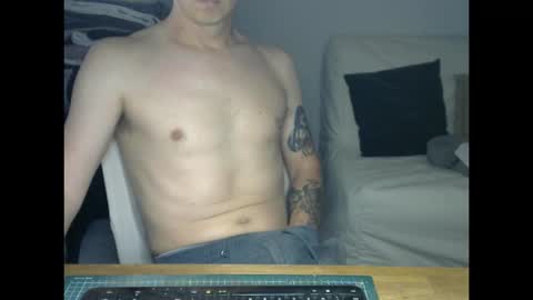 Snapshot of annecylake chatting on October 2025 09:29:02 AM annecylake online show from October 2025 09:29:02 AM