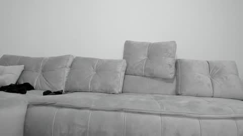 annemona online show from January 2025 02:47:02 PM