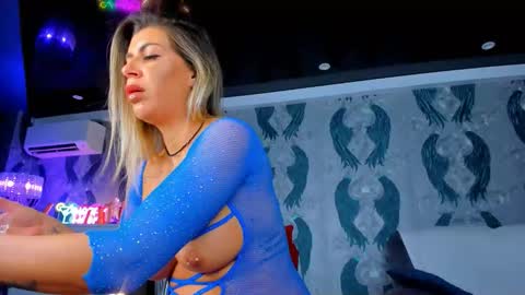 Ana online show from October 2025 03:59:02 AM