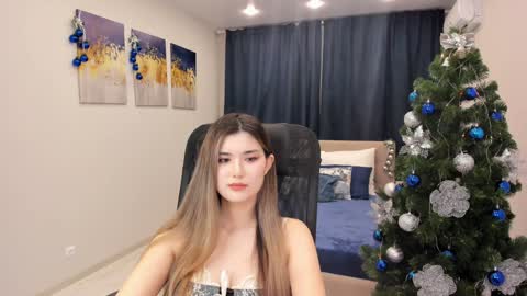 annetli online show from December 2024 02:12:02 AM