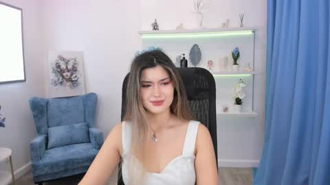 annetli online show from September 2025 03:22:01 AM