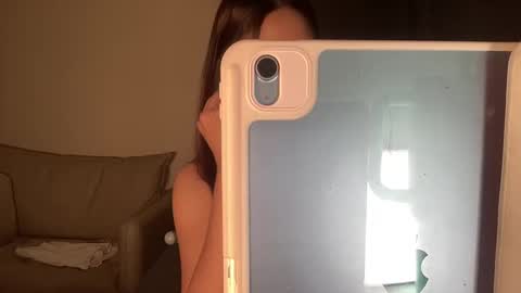 Snapshot of annette_03 chatting on September 2025 05:29:02 PM Annette 03 online show from September 2025 05:29:02 PM