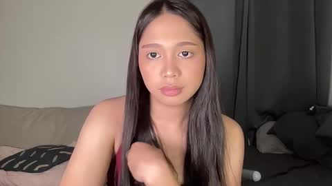 Snapshot of annette_03 chatting on October 2025 01:12:02 PM Annette 03 online show from October 2025 01:12:02 PM