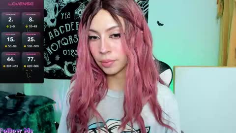 Snapshot of anni_420_ chatting on October 2025 08:16:02 AM Nikoll online show from October 2025 08:16:02 AM