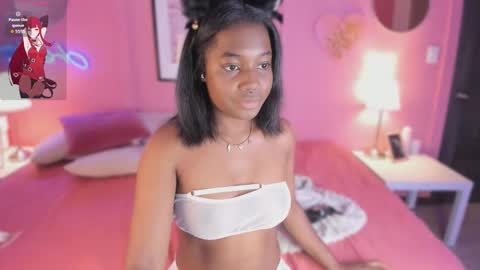 annia online show from September 2025 08:20:02 PM