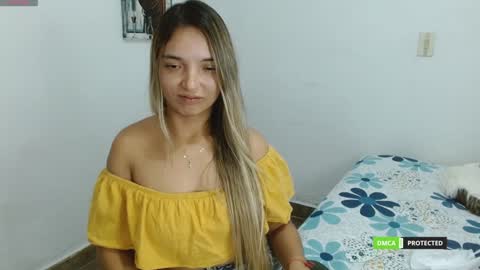 annie cherry independent model online show from January 2025 06:35:02 AM