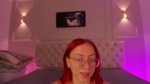 Annie online show from September 2025 12:48:01 PM
