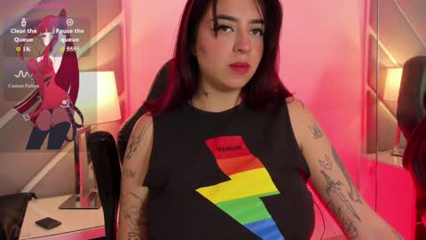 Annika online show from December 2024 03:01:01 PM