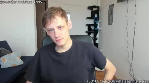 Snapshot of annonimsick chatting on October 2025 12:13:02 PM online show from October 2025 12:13:02 PM