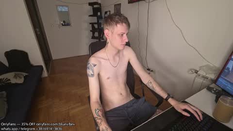 Snapshot of annonimsick chatting on October 2025 01:23:02 PM online show from October 2025 01:23:02 PM