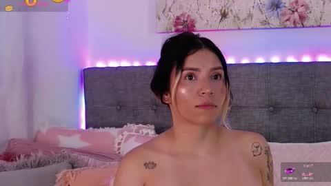 Snapshot of anntonellalee chatting on November 2025 09:26:02 PM Antonella Lee online show from November 2025 09:26:02 PM