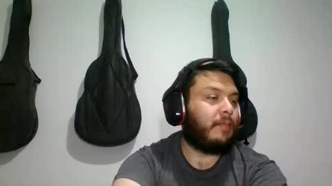 Snapshot of annubixxx69 chatting on October 2025 04:43:02 AM lion kennedy independent model moderator online show from October 2025 04:43:02 AM