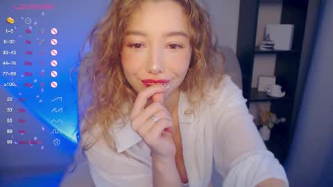 Snapshot of annvegga chatting on October 2025 01:08:02 PM Ann online show from October 2025 01:08:02 PM