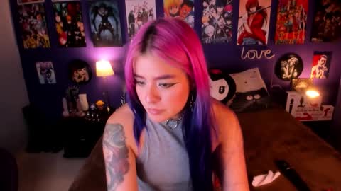 Snapshot of anny_cross chatting on November 2025 03:17:01 AM Paty online show from November 2025 03:17:01 AM