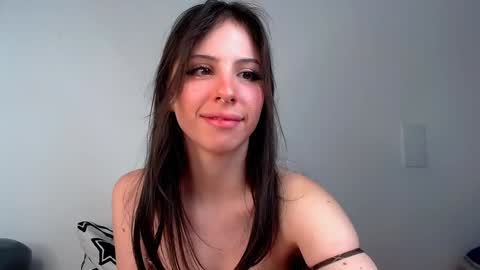 Ana online show from February 2025 10:04:01 AM