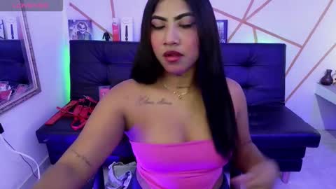 anny_liu18 online show from November 2025 02:56:01 PM