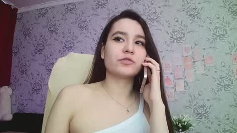 Annie online show from February 2025 12:29:01 PM