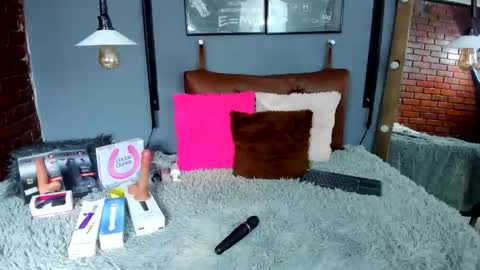 anny_stan online show from December 2024 02:00:01 PM