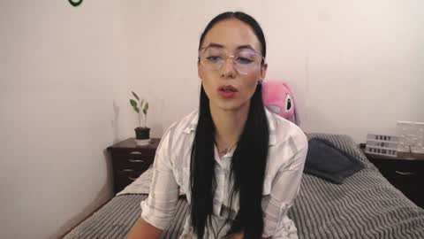 Snapshot of annyroberts_89 chatting on February 2025 08:42:02 PM Anny online show from February 2025 08:42:02 PM