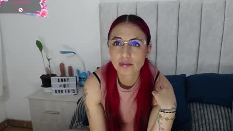 Snapshot of annyroberts_89 chatting on September 2025 12:22:02 AM Anny online show from September 2025 12:22:02 AM