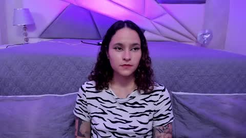 AnnyT online show from January 2025 10:48:01 PM
