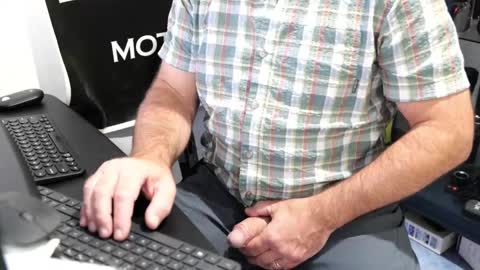 Snapshot of anonycock7 chatting on September 2025 12:52:01 PM D online show from September 2025 12:52:01 PM