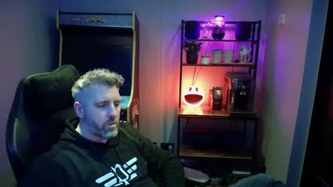 anonymousblokeuk online show from January 2025 07:02:02 PM