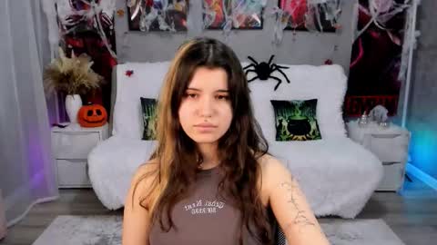 Anora online show from November 2025 12:28:01 PM