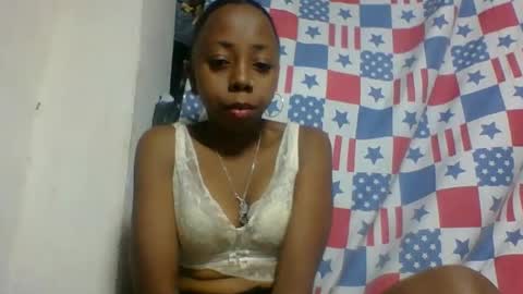 Snapshot of anouskaaa chatting on September 2025 09:36:02 PM anouskaaa online show from September 2025 09:36:02 PM