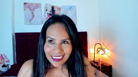 Anthonelaa   online show from September 2025 08:13:02 PM