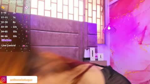 anthonelaDuque online show from December 2024 01:49:02 PM