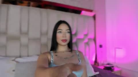 Snapshot of anthonellasweet_ chatting on October 2025 11:33:02 AM Anthonella Sweet online show from October 2025 11:33:02 AM