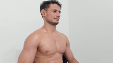 Adonys Creeb online show from October 2025 09:24:02 PM