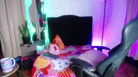 Snapshot of antia_x chatting on October 2025 08:20:02 PM antia_x online show from October 2025 08:20:02 PM