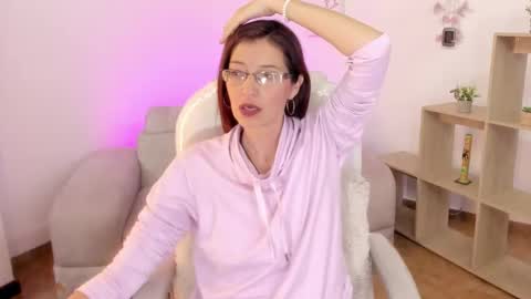 Snapshot of antoneella__ chatting on February 2025 06:15:02 PM Antonella online show from February 2025 06:15:02 PM