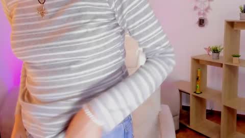 Snapshot of antoneella__ chatting on February 2025 06:26:02 PM Antonella online show from February 2025 06:26:02 PM