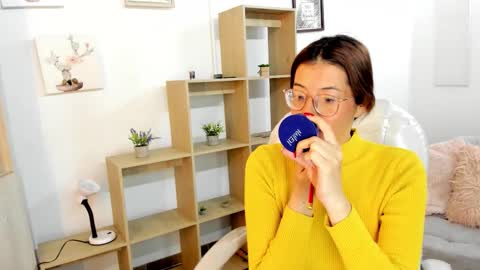 Snapshot of antoneella__ chatting on September 2025 12:17:01 PM Antonella online show from September 2025 12:17:01 PM