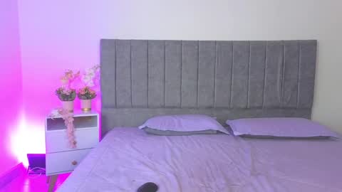 Snapshot of antonella01_cf chatting on October 2025 09:12:02 PM antonella online show from October 2025 09:12:02 PM