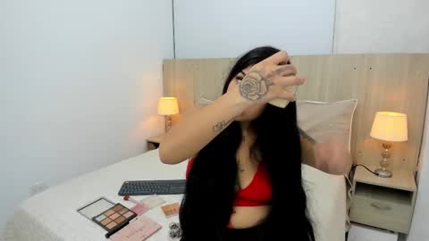 Snapshot of antonella_hidalgo chatting on October 2025 11:28:01 AM Antonella online show from October 2025 11:28:01 AM