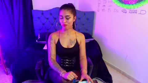 Antonella online show from February 2025 06:02:02 AM
