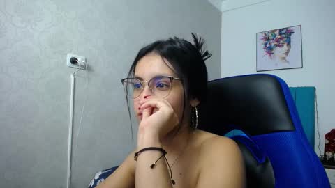 Antonella online show from December 2024 06:37:01 PM