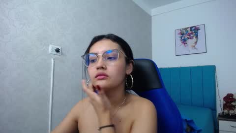 Antonella online show from December 2024 06:46:02 PM