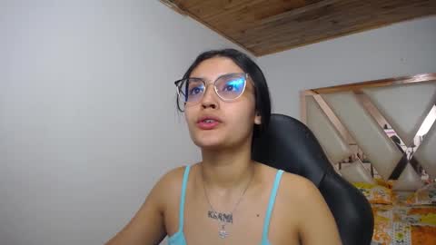 Antonella online show from December 2024 12:45:01 PM