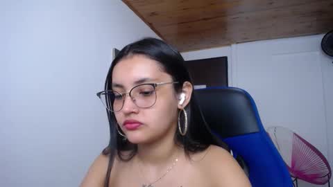 Antonella online show from September 2025 12:41:01 PM