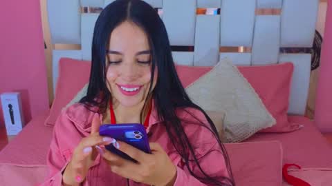    online show from December 2024 02:01:01 PM