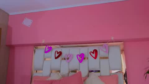    online show from February 2025 01:19:02 PM