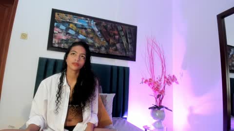 AntonellaHall  online show from January 2025 11:49:01 AM