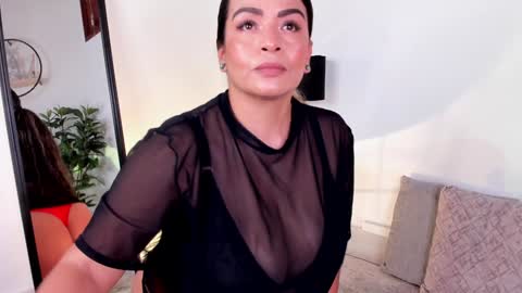 Antonia online show from December 2024 07:49:01 PM