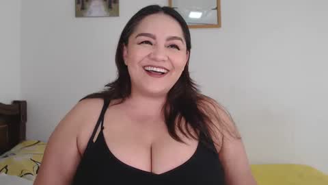 antonia online show from December 2024 06:06:02 PM